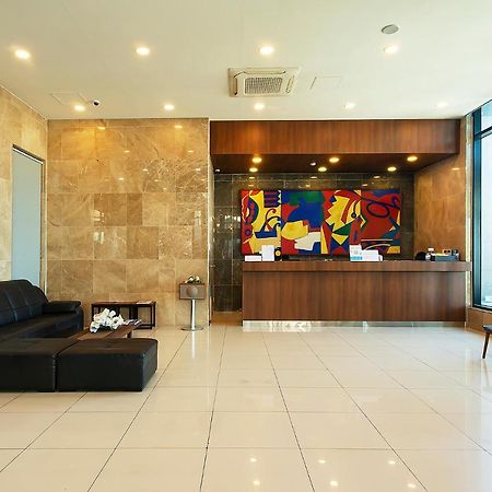 Sims Hotel Jeju Exterior photo