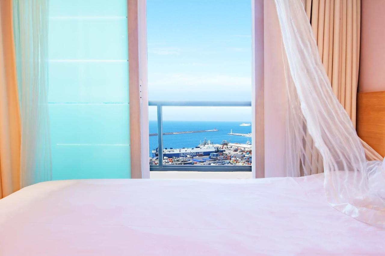 Sims Hotel Jeju Exterior photo